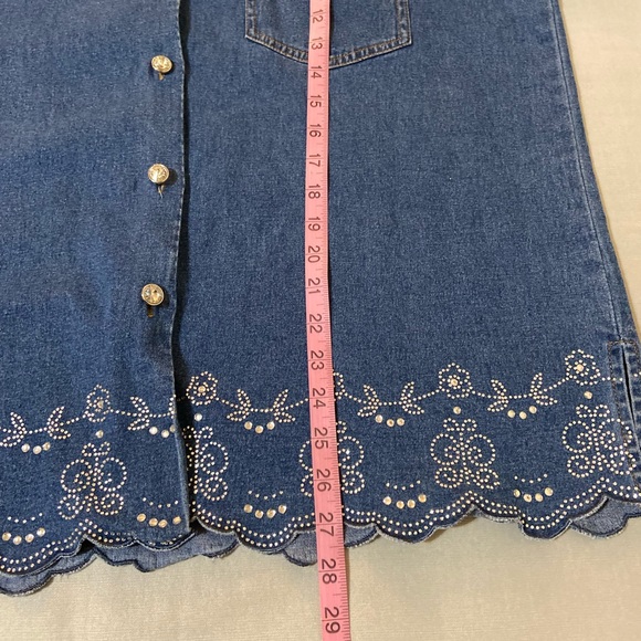 Quacker Factory Denim Top Size XL Embellished Rhinestones - Picture 8 of 8